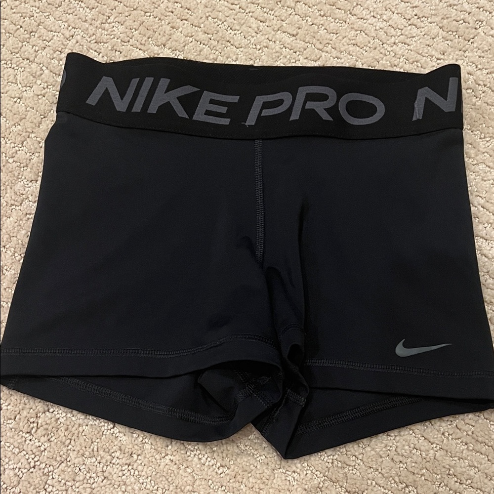 Nike Pro Women's Athletic Black Shorts